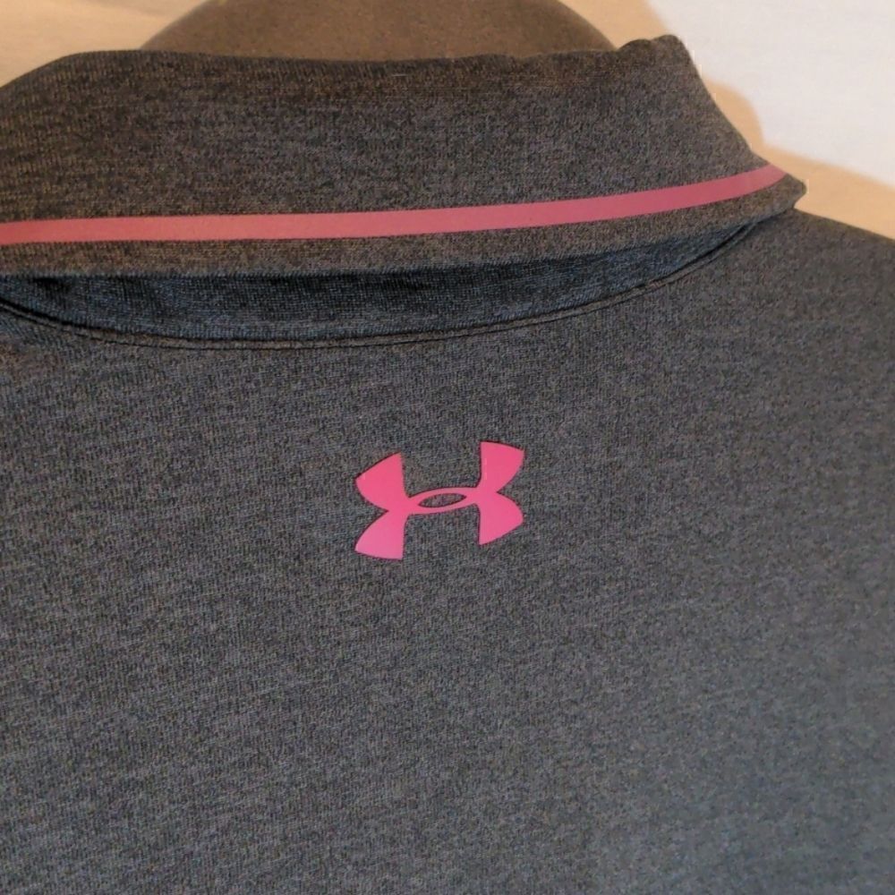 Under Armour Performance Shirt - Picture 4 of 5